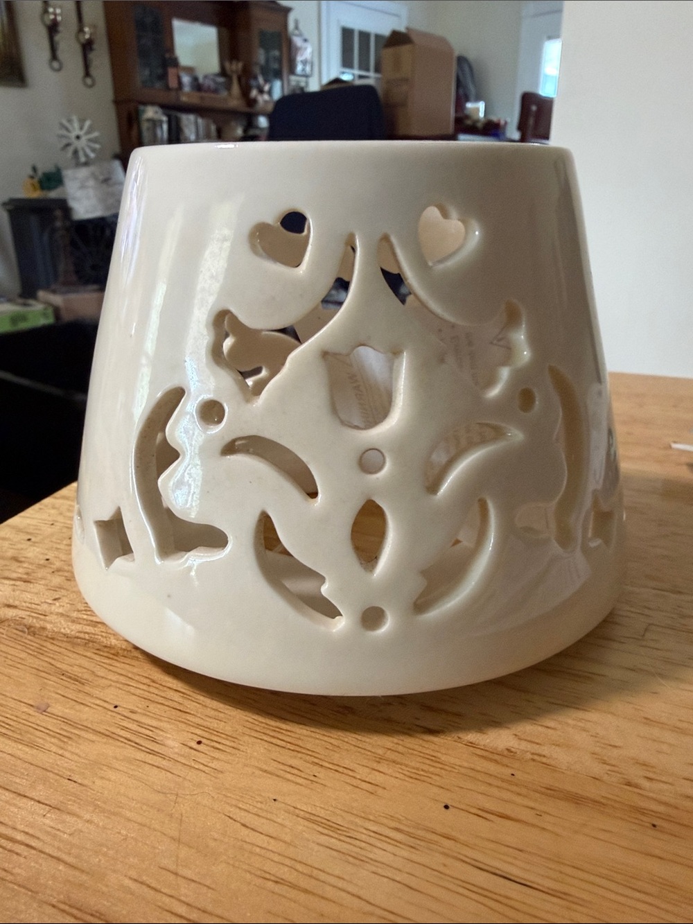 Home Interiors Cream Ceramic Cutout Lantern